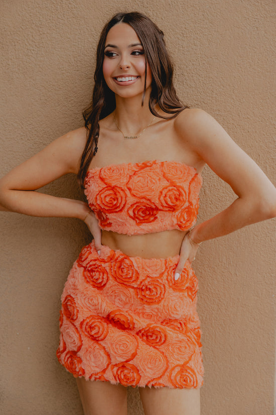 Load image into Gallery viewer, Rose Petals Skirt Coral
